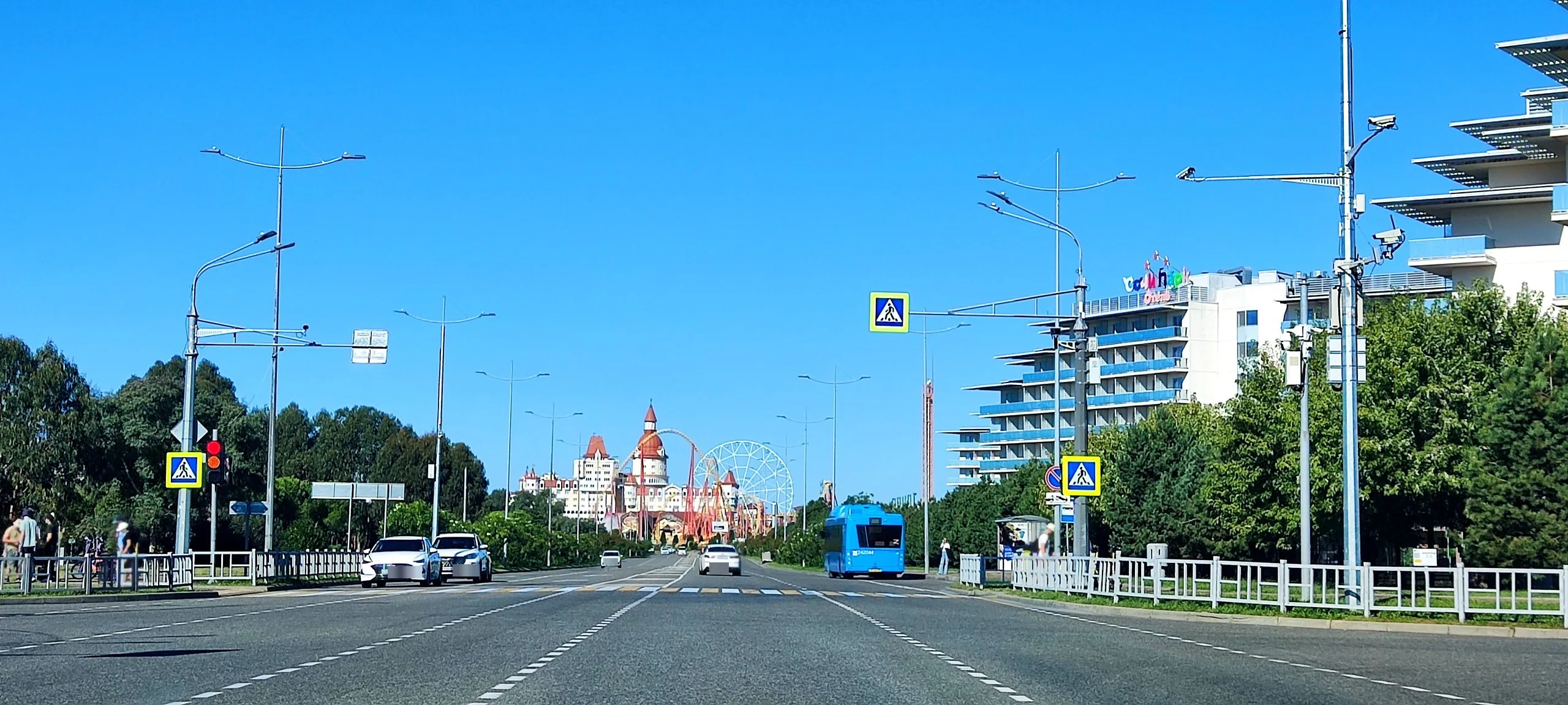 Улица в Сириусе рядом с Олимпийским парком